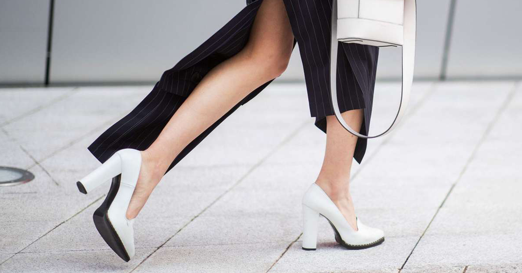 Block pumps top