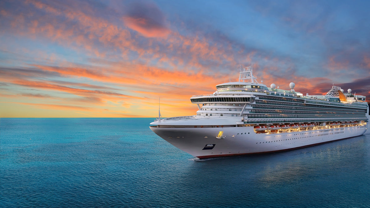 What To Wear on a Cruise: The Ultimate Guide