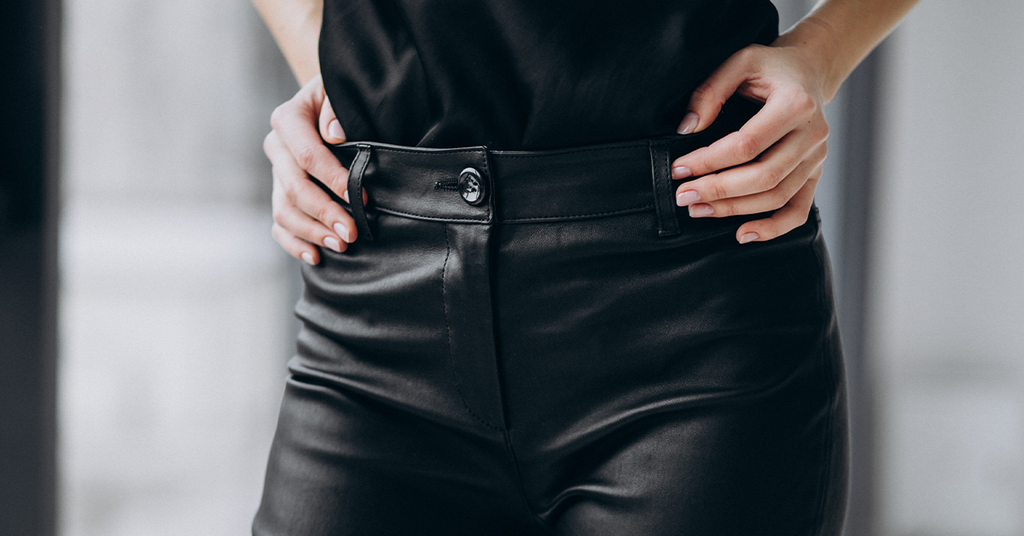 Looks wearing Leather Pants even in spring summer Onpost