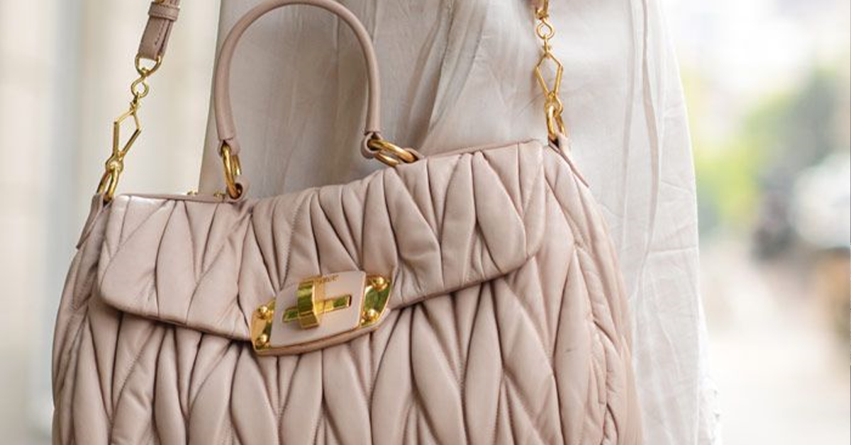 How to Create a Chic Look With The Miu Miu Bag?