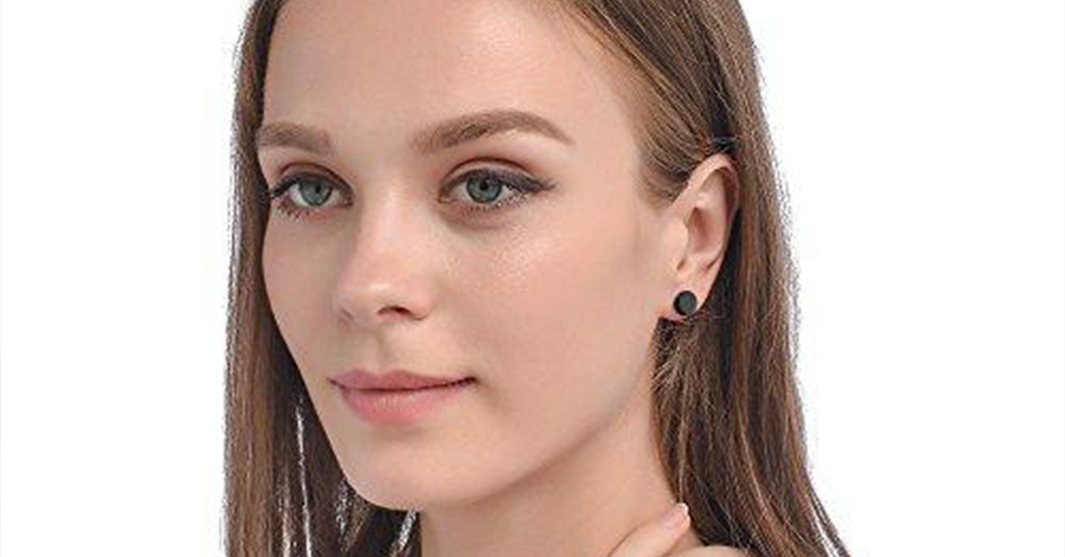Black stud earrings are a basic item you need