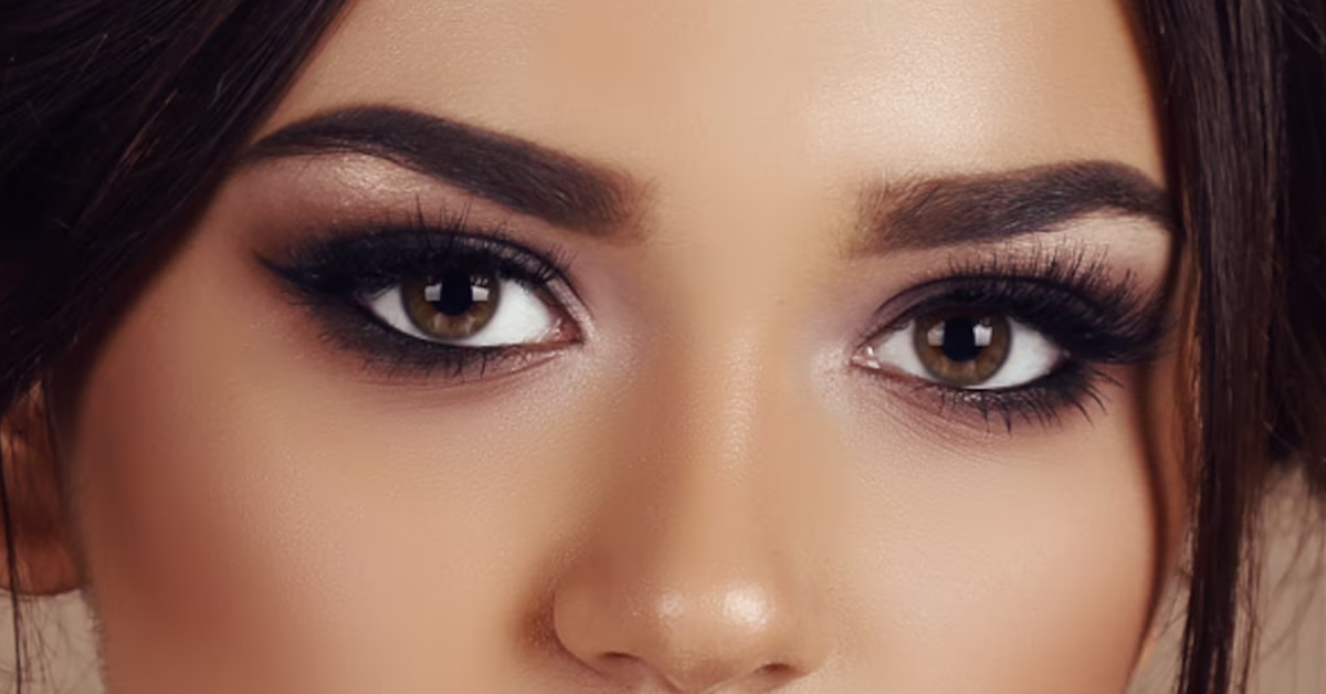 Complete Your Brown Smokey Eye Look