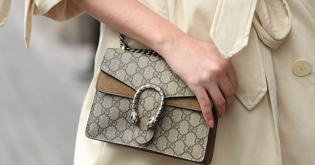 Gucci cross-body: A Practical Bag and Fashion Statement