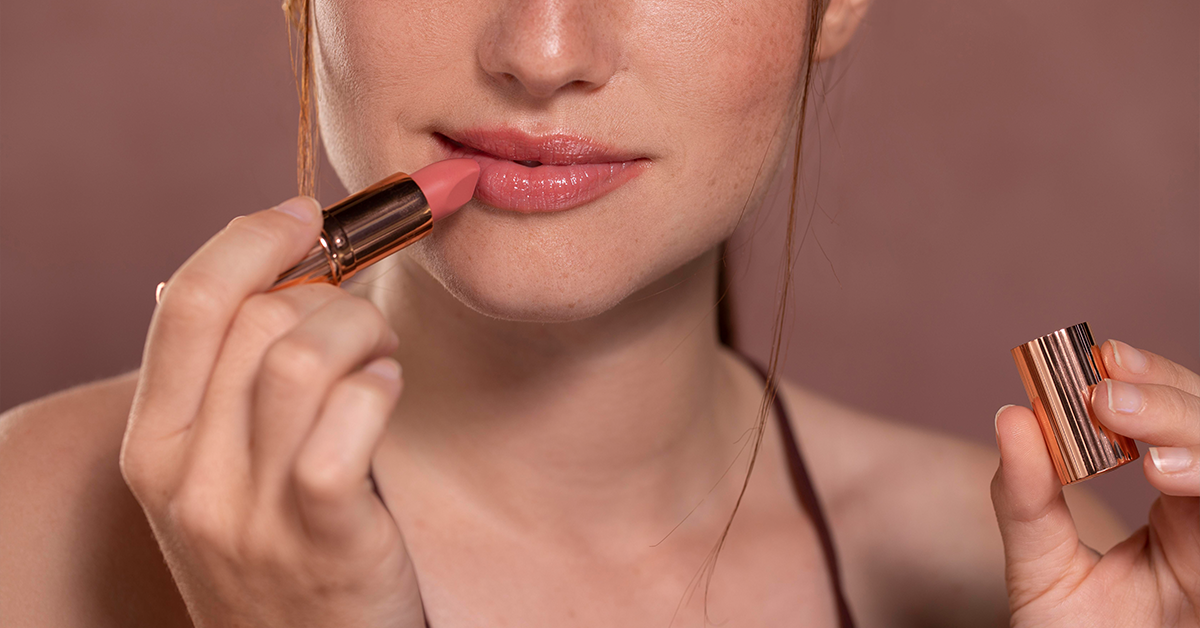 Nude Pink Lipstick: From the Discreet to The Bold Look