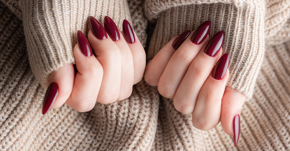 Red Nail Designs: To wear all year along with your outfits