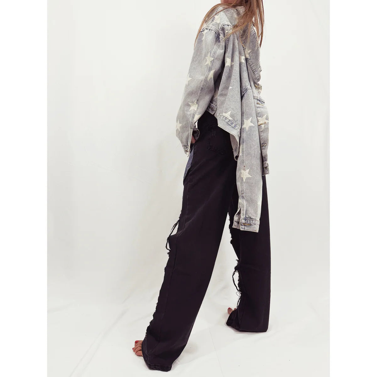 The 90's Revival: Gen Z Casual Styling Onpost The 90's Revival: Gen Z Casual Styling Onpost