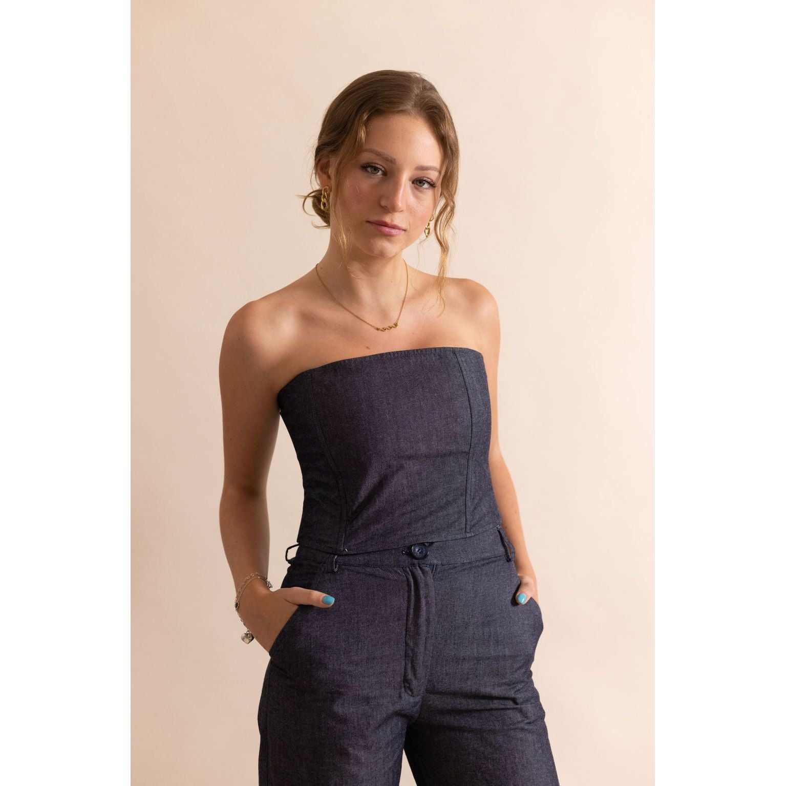 The 90's Revival: Gen Z Casual Styling Onpost The 90's Revival: Gen Z Casual Styling Onpost